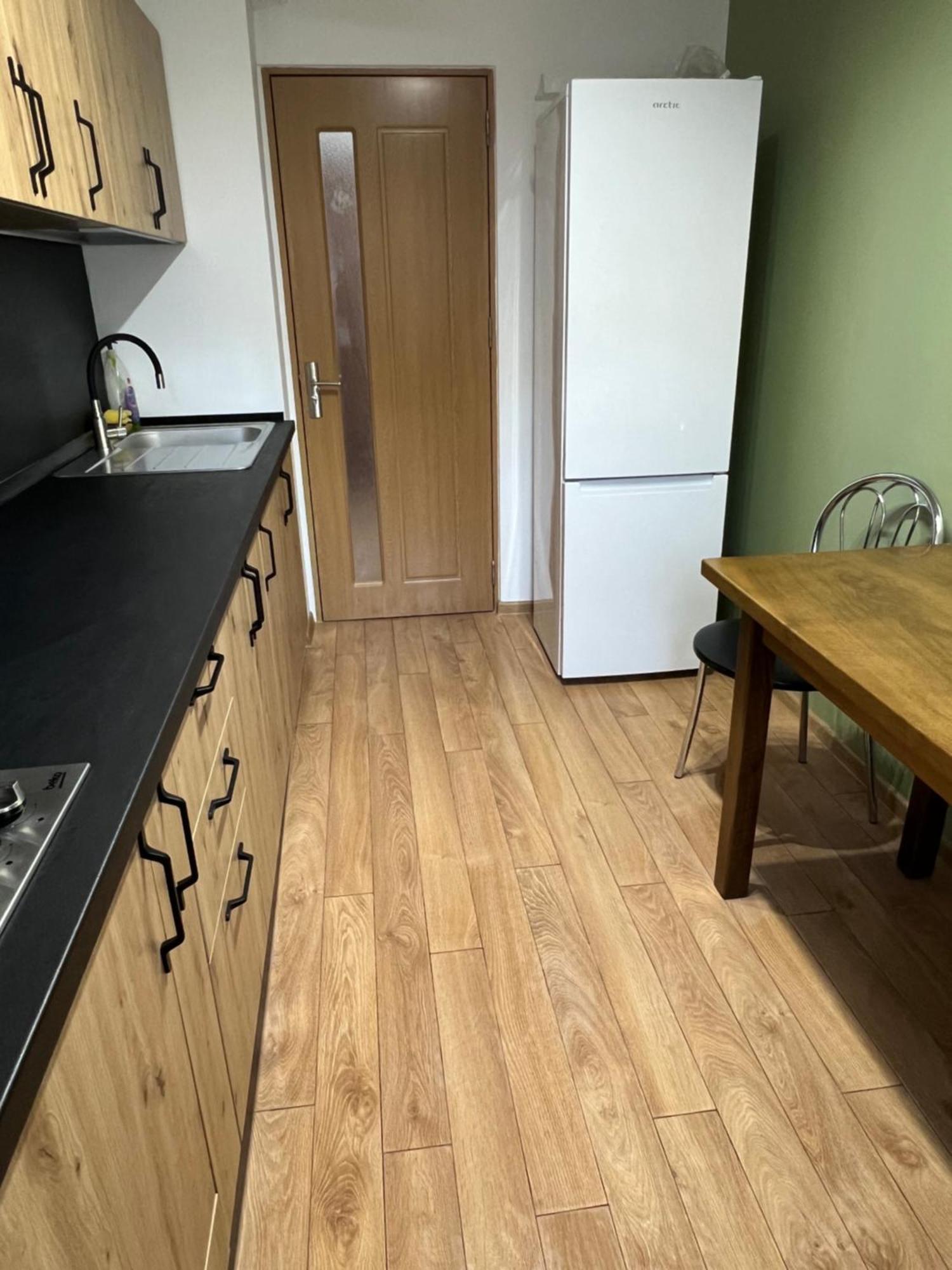 Apartament Centru Ramnicu Valcea Exterior photo